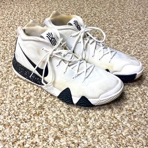 Nike Kyrie 4 Sneakers Mens Size 14